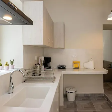 Malamatenia's House Tínos