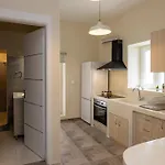 Апартаменты Malamatenia's House Тинос