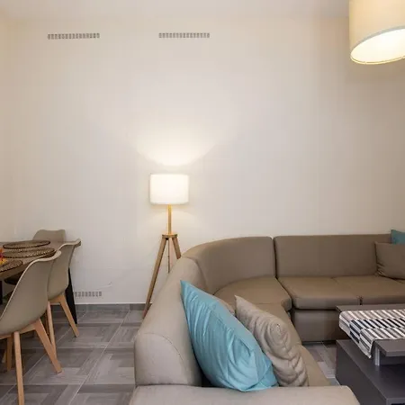 Апартаменты Malamatenia's House Тинос